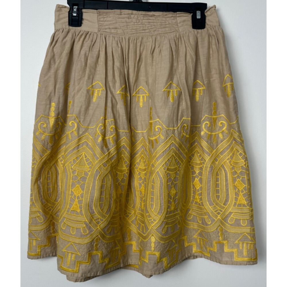 ANTHROPOLOGIE Tiny Embroidered Sun Stitched Skirt tan yellow Women's S Lined D16